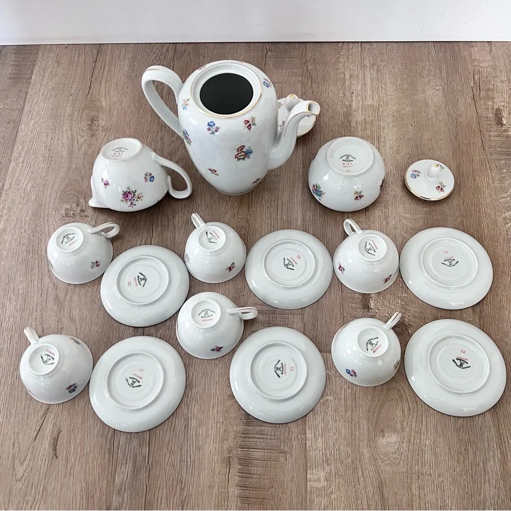 13 PCs Johann Haviland Bavaria Tea set Teapot Creamer Sugar Bowl Teacups Saucers